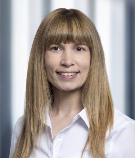 Manuela Schell