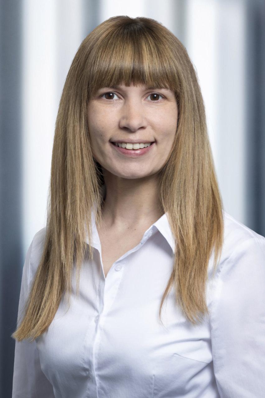 Manuela Schell
